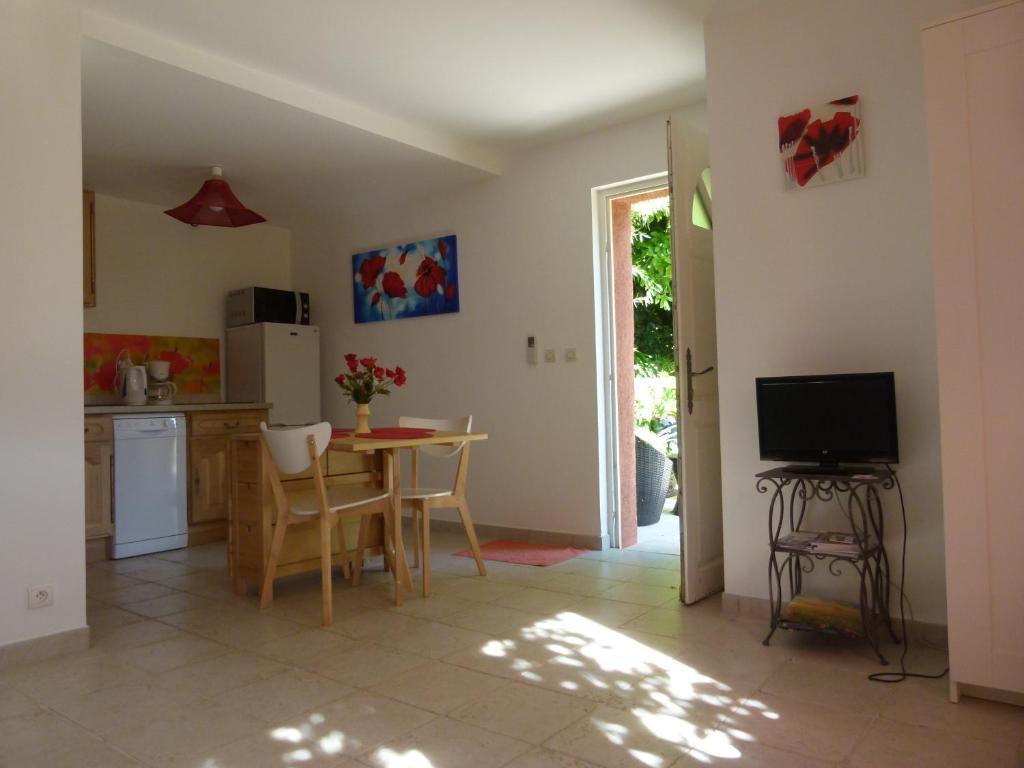 Appartamento Soleil Rouge Les Adrets-de-l'Estérel Camera foto